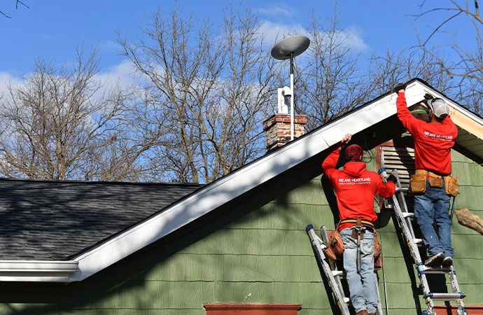 The Heartland Roof Giveaway: A New Roof for Lauri and Her Sons 