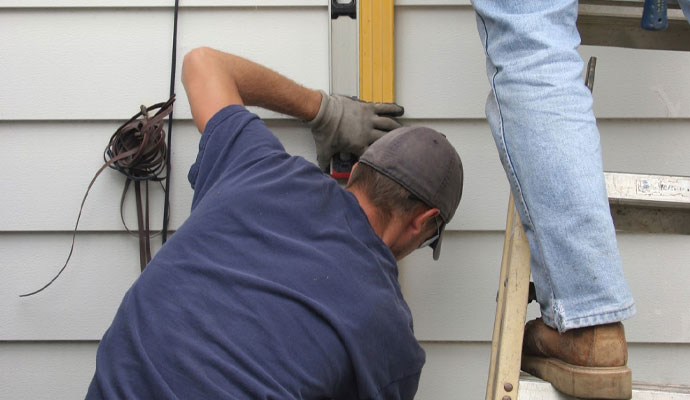 Siding Replacement & Repair in Center Point
